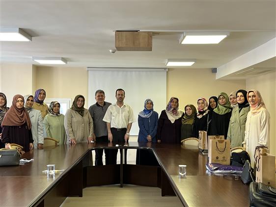 Kocaeli'de 2021-2022 Eğitim öğretim Yılı Ihtiyaç Odaklı Kur'an Kursları Arası "dini Bilgiler Yarışması" Il Finali Yapıldı