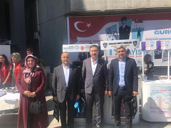 Zonguldak'ta Aile Haftası Tanıtım Stantı Açıldı