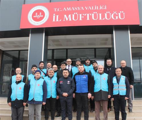 Amasya Il Müftülüğü Ve Tdv Amasya şubesi Gönüllüleri Deprem Bölgesine Yardım Için Yola çıktı
