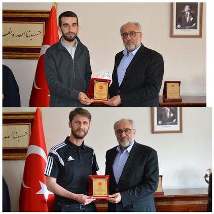 Ardahan Il Müftülüğü Tarafından Tayini çıkan  personele" Plaket Takdim Edildi.