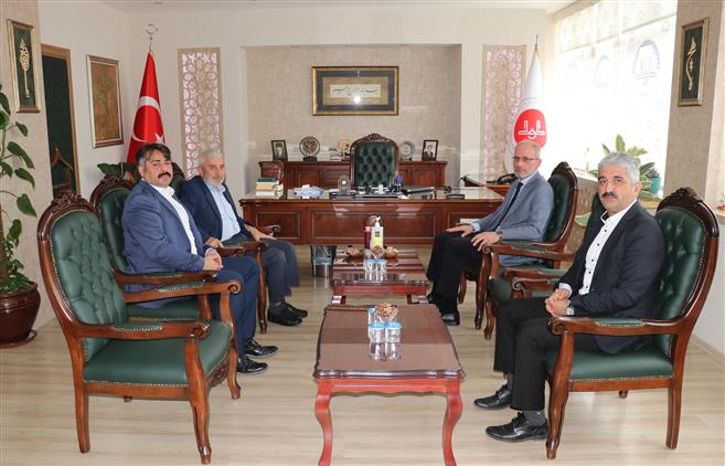 Konya Eğitim Merkezi Emekli Müftü Ibrahim Akpınar'dan Ziyaret