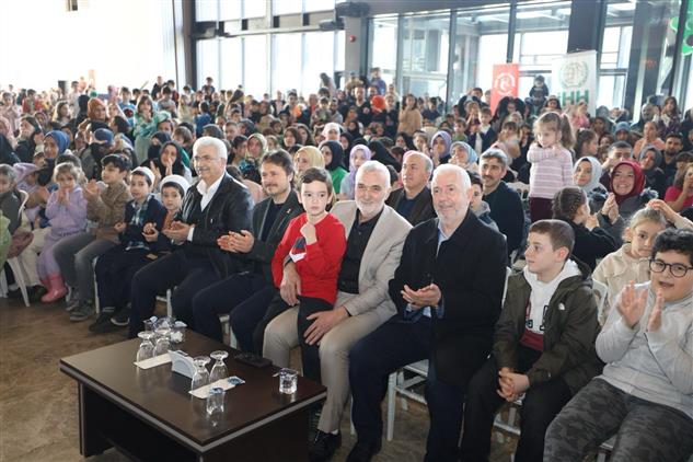 Kocaeli Müftümüz Mehmet Sönmezoğlu "çocuklar Ramazanı Karşılıyor" Programına Katıldı