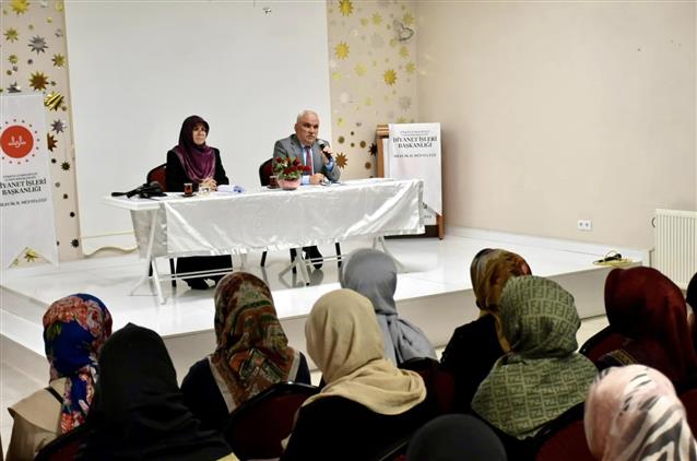 Bilecik'de Kur’an Kursu öğreticileri Ile Aylık Personel Toplantısı Yapıldı.