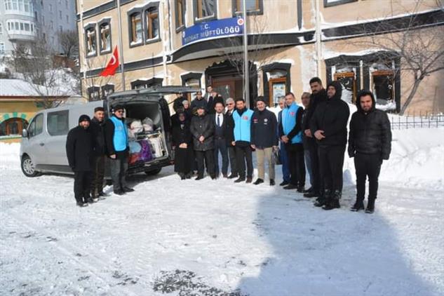 Yozgat'de Il Müftümüzün Rehberliğinde Deprem Bölgesine Ikinci Ekipte Yola çıktı