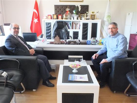 Il Müftüsü Faruk Gürbüz Karaman Anadolu Imam-hatip Lisesi Müdürü Mustafa özer'i Ziyaret Etti