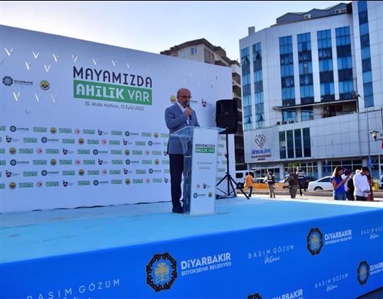 Diyarbakir'da Il Müftüsü Lütfü Imamoğlu "35. Ahilik Haftası" Dolayısıyla Düzenlenen Törene Katıldı.