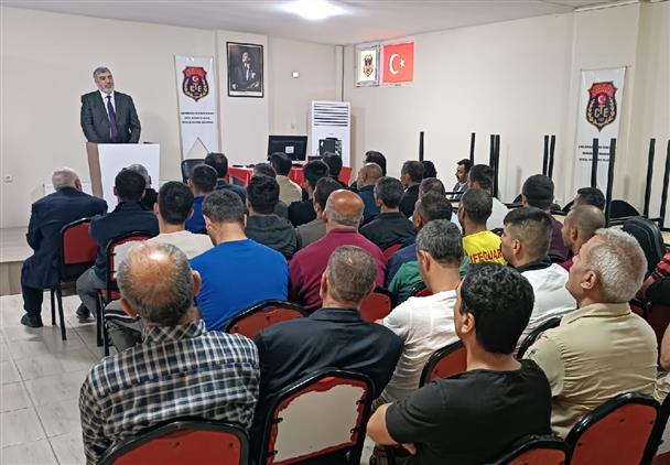 Şanlıurfa'da Mahkumlara Bağımlılıkla Mücadele Semineri Verildi