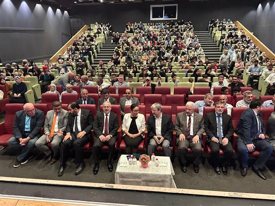 Mevlid Kandili Münasebetiyle, Yalova Il Müftülüğünce Raif Dinçkök Kongre Ve Kültür Merkezi’nde Konferans Düzenlendi.