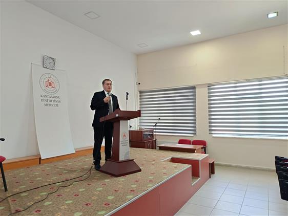 Kastamonu Dini İhtisas Merkezi Prof. Dr. Mehmet Atalan Kursiyerlerimize Hitap Etti