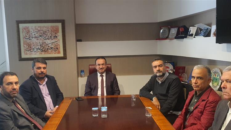 Türkiye Diyanet Vakfı Antalya şubesi Mütevelli Heyeti Toplantıda Bir Araya Geldi.